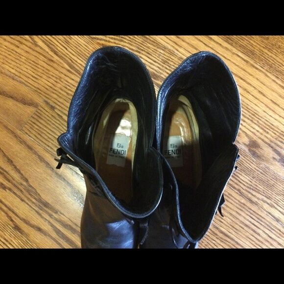 FENDI Leather Boots - Picture 5 of 7